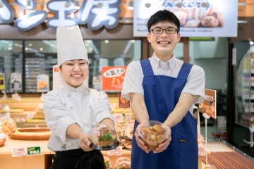 食のプロが美味しい商品と笑顔を届けます