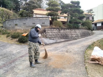 現場の清掃作業や、廃材の搬出作業をお任せします！